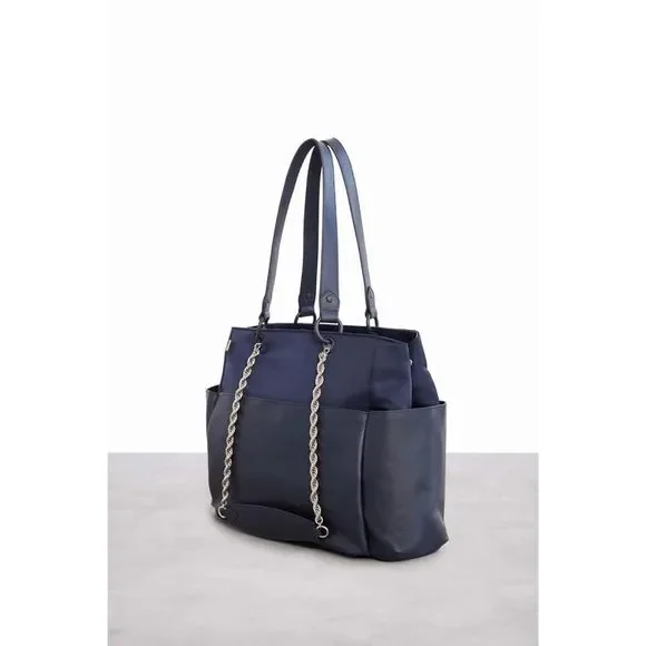 NWT BEIS The Diaper Bag in Navy - Picture 5 of 6